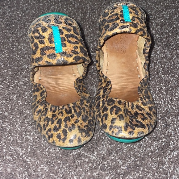 Tieks cheetah print - Picture 4 of 5